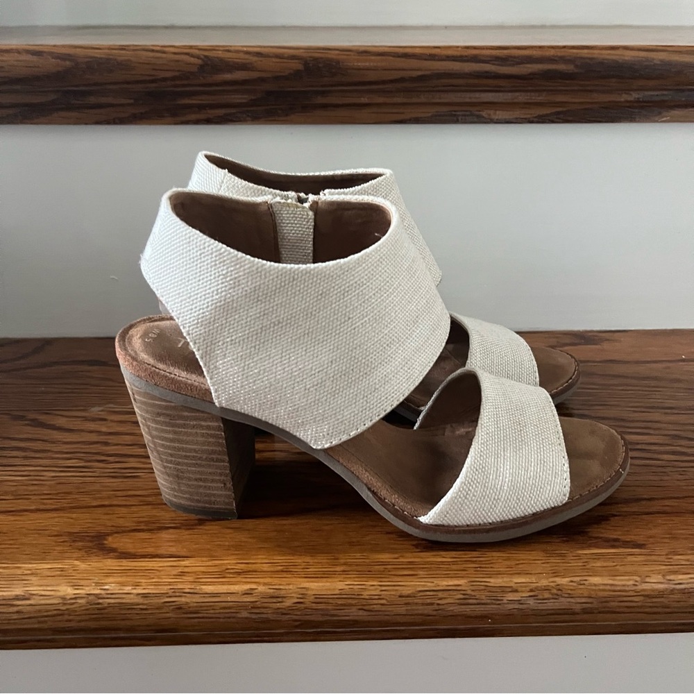 Toms Majorca Cutout- Sandals 8 1/2